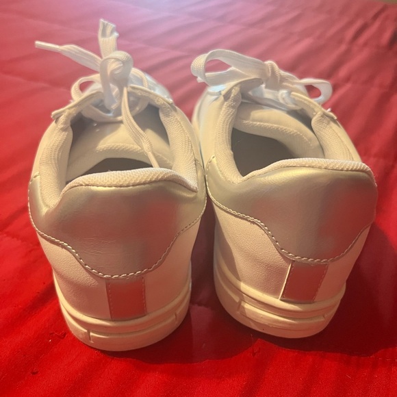 There Abouts Memory Foam Tennis Shoes - Picture 2 of 4